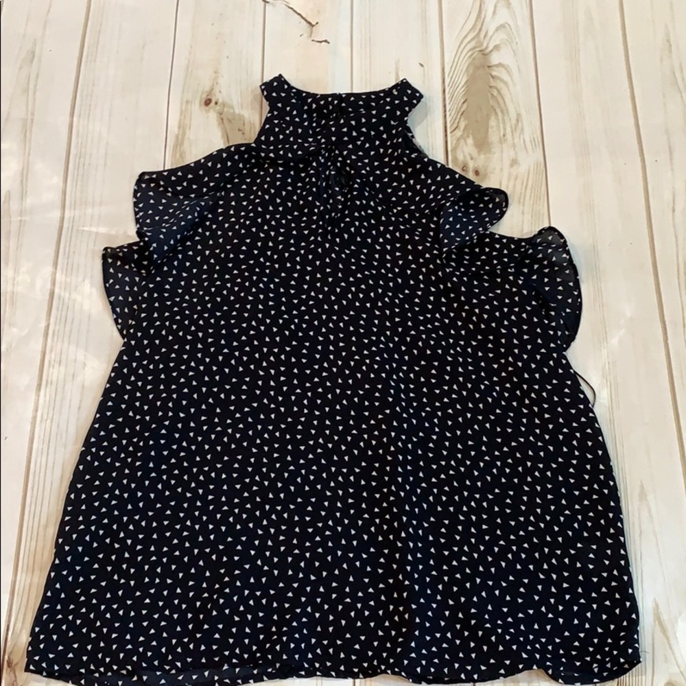 Sweet Rain Triangle Woman’s Blouse